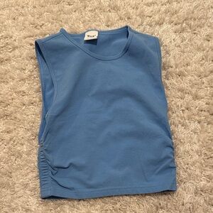 Aritzia TNA chill muscle tank